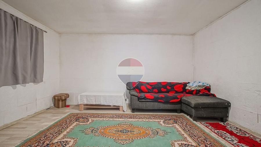Casă individuală cu 3 camere cu Teren 360 Mp în Sânpetru