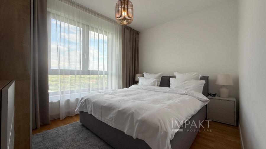 Apartament cu 3 camere decomandat, mobilat în Între Lacuri