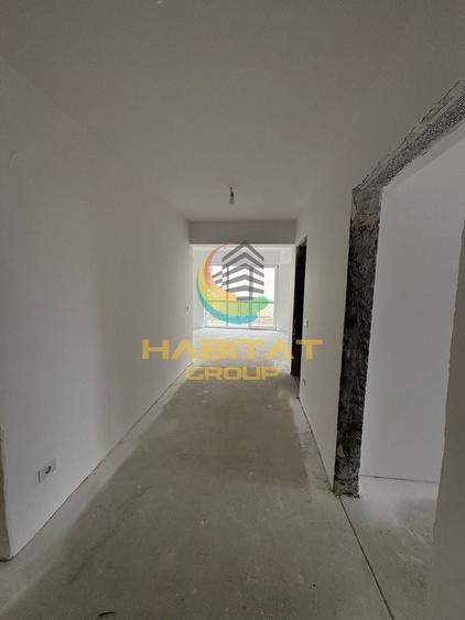 Apartament cu 4 camere decomandat în Berceni