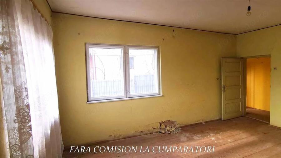 Casă cu 3 camere cu Teren 2013 Mp în Căzănești (Râmnicu Vâlcea)
