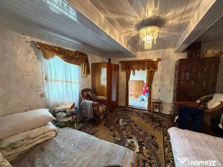 Casă cu 2 camere cu Teren 2100 Mp în Bălcăuți