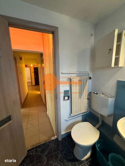 Apartament cu 3 camere în Crângași