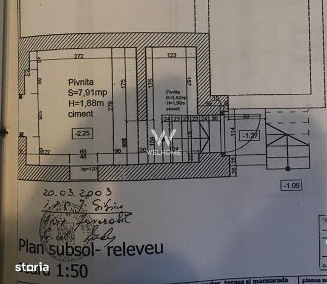 Casă cu 8 camere cu Teren 1000 Mp în Trei Stejari
