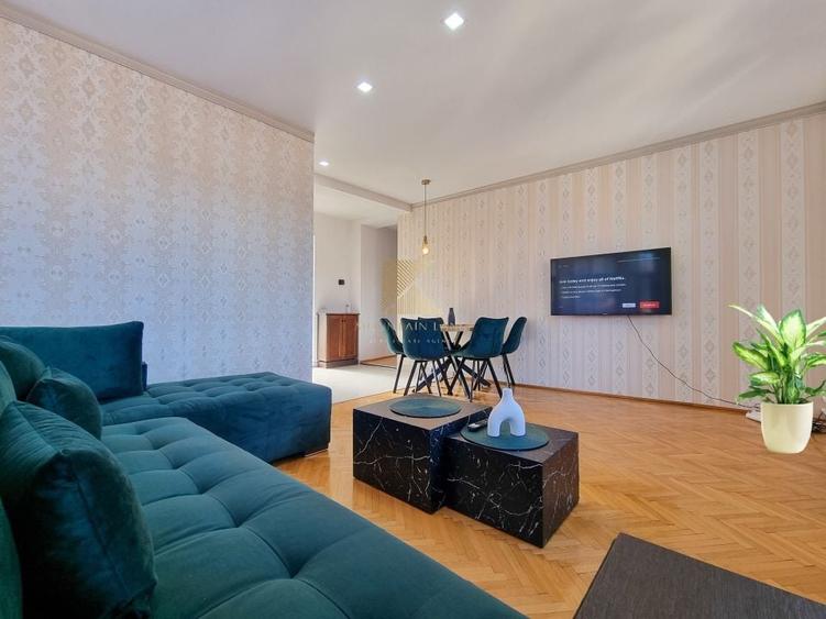 Apartament cu 3 camere decomandat, mobilat în Centrul Istoric