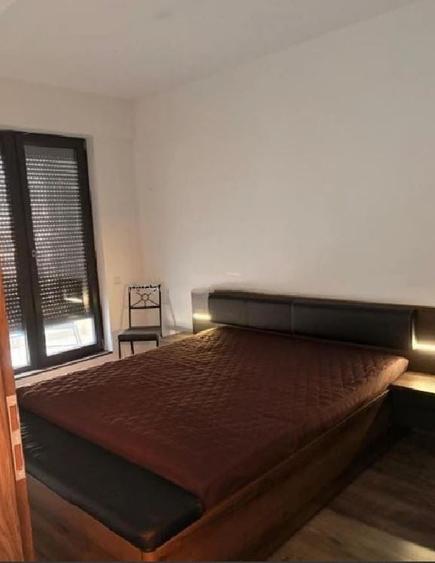 Apartament cu 2 camere semidecomandat, mobilat în Calea Călărașilor