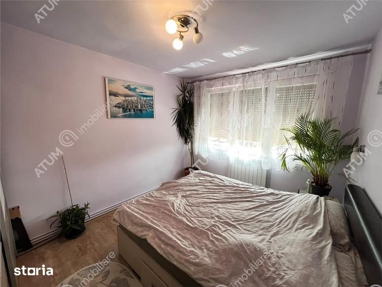 Apartament 2 camere balcon pivnita etajul 1 zona Siretului Sibiu - 11