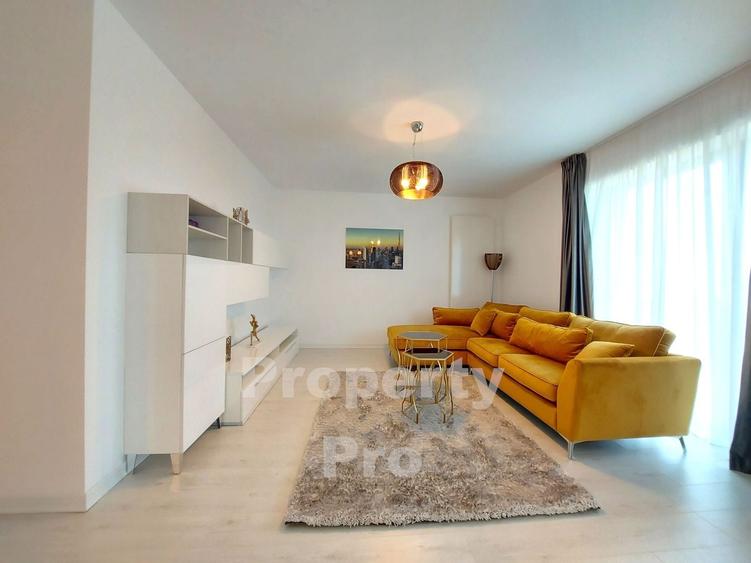 Apartament cu 2 camere semidecomandat, mobilat în Aviației
