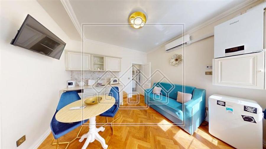 Apartament cu 2 camere decomandat în Ultracentral