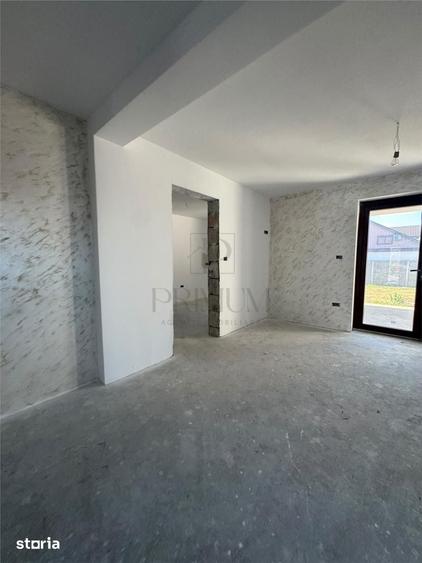 CASA SPATIOASA 4 DORMITOARE BUCATARIE INCHISA ZONA SERENA ASFALT SI TO - 15