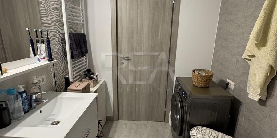 Apartament cu 2 camere decomandat, mobilat în Virtuții