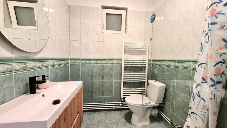 Apartament cu 3 camere decomandat, mobilat în Gheorgheni
