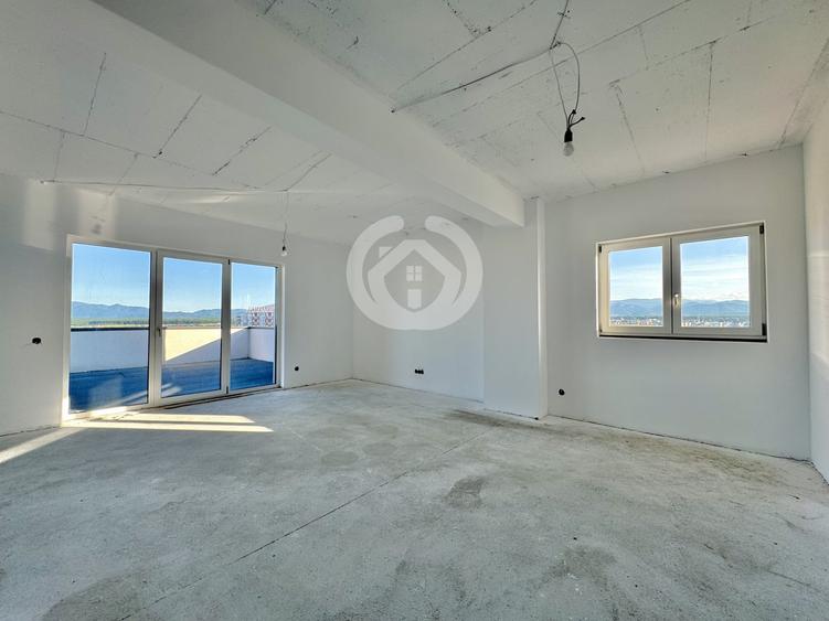 Apartament cu 3 camere decomandat în Mihai Viteazul