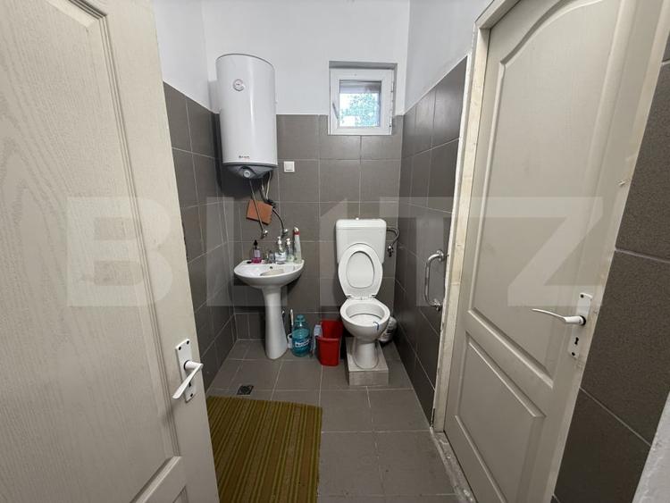 Casă individuală cu 2 camere cu Teren 11600 Mp în Exterior Vest