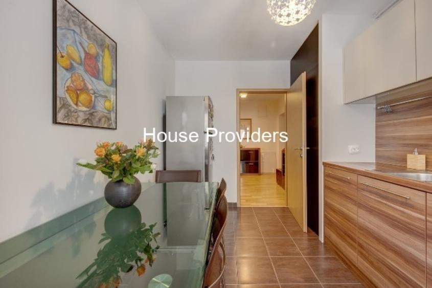 Apartament cu 3 camere, mobilat în Floreasca