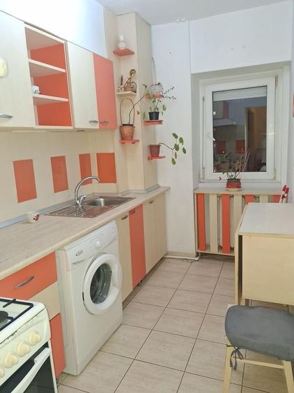 Garsonieră decomandată în Nicolina