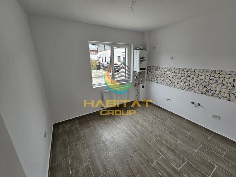 Apartament cu 3 camere decomandat în Berceni