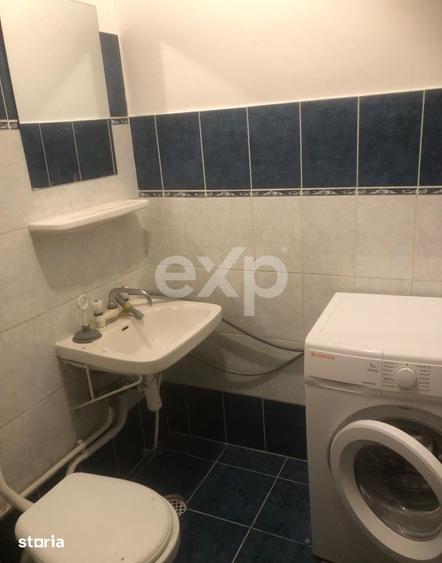 Apartament cu 3 camere decomandat în Zorilor