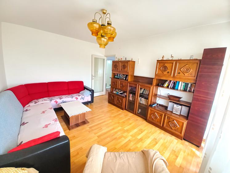 Apartament cu 2 camere decomandat în Progresul