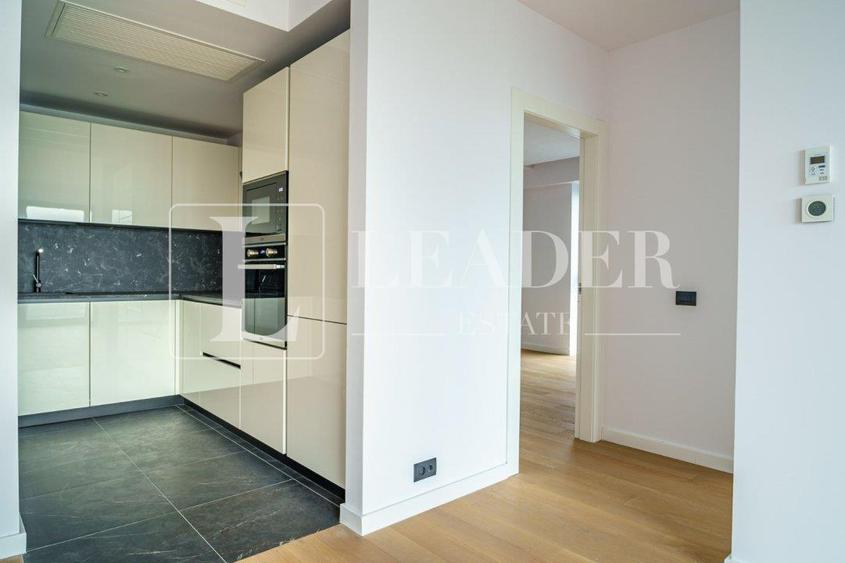 Apartament cu 3 camere semidecomandat, mobilat în Herăstrău