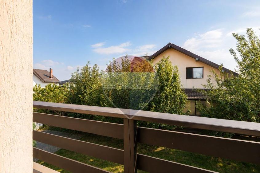 Casă individuală cu 4 camere cu Teren 400 Mp în Horpaz
