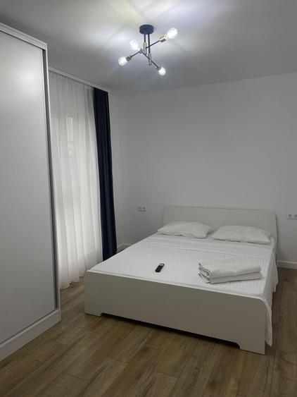 Apartament cu 3 camere în Săsar
