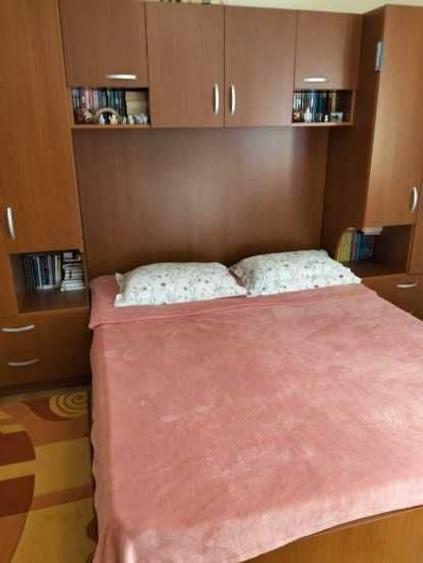 Apartament cu 2 camere semidecomandat în Dâmbovița