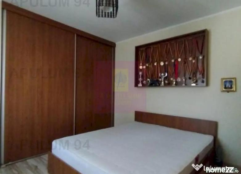 Casă cu 5 camere cu Teren 229 Mp în Mușcel