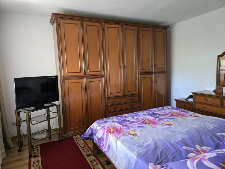 Casă individuală cu 4 camere cu Canalizare în Sărata