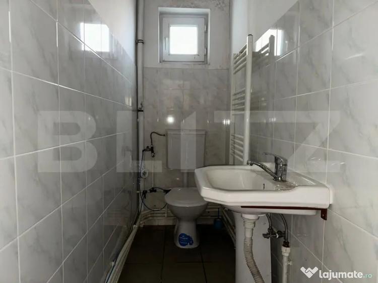 Casă cu 23 camere cu Teren 350 Mp în Central
