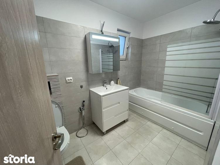 Duplex 4 camere de inchiriat, Str. Parfumului - 2
