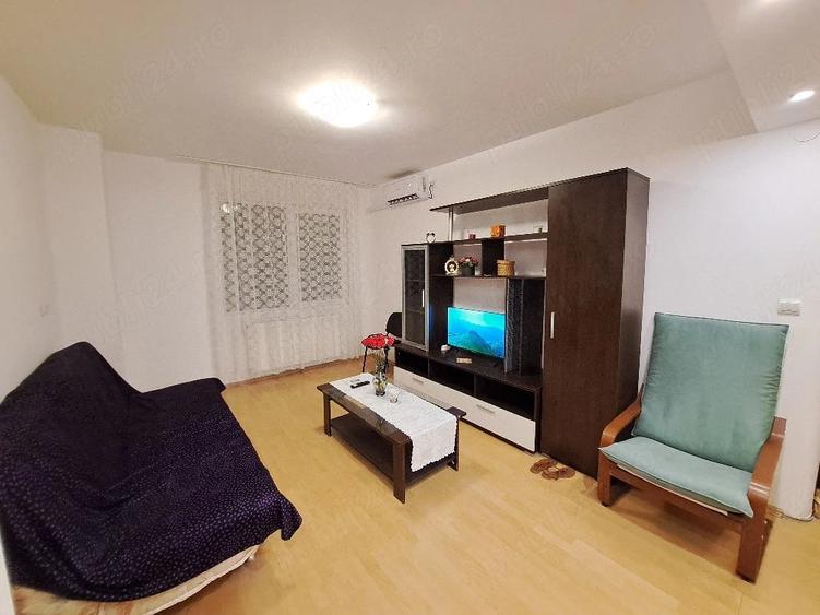 Apartament cu 2 camere decomandat în Centrul Civic