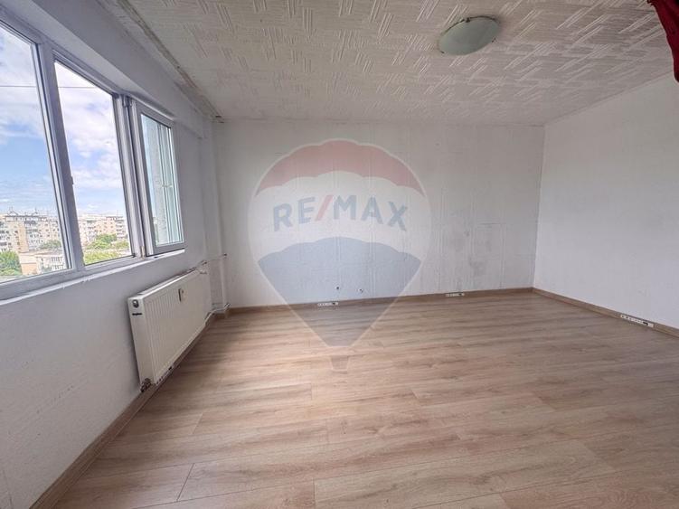 Garsonieră decomandată, mobilată în Berceni
