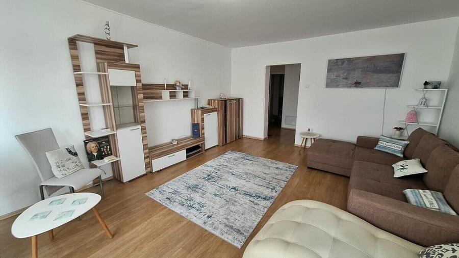 Apartament cu 3 camere decomandat, mobilat în Iancului