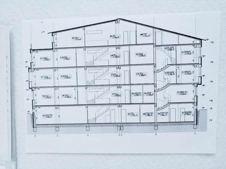 Casă individuală cu 15 camere cu Canalizare în Aviației