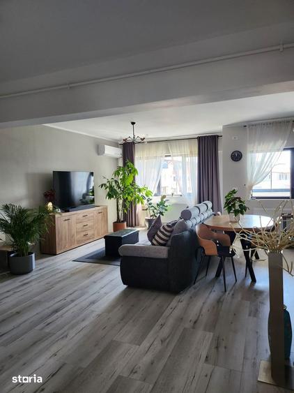 Apartament 4 camere, 3 balcoane, 2 garaje - 10