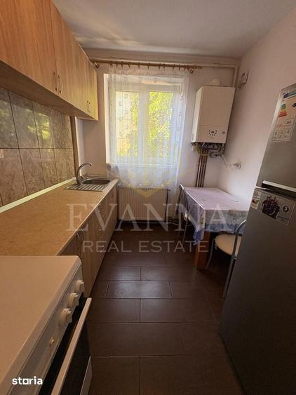 Apartament de INCHIRIAT | Bd. Independen?ei | etaj intermediar - 7