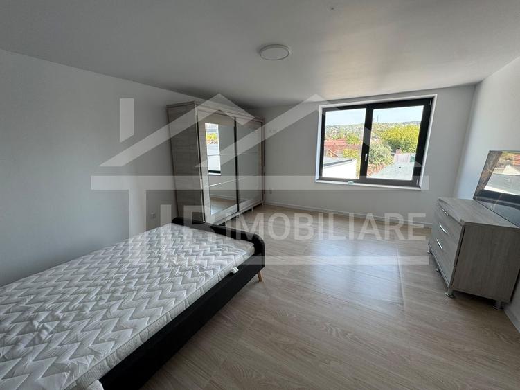Apartament cu 3 camere semidecomandat în Central