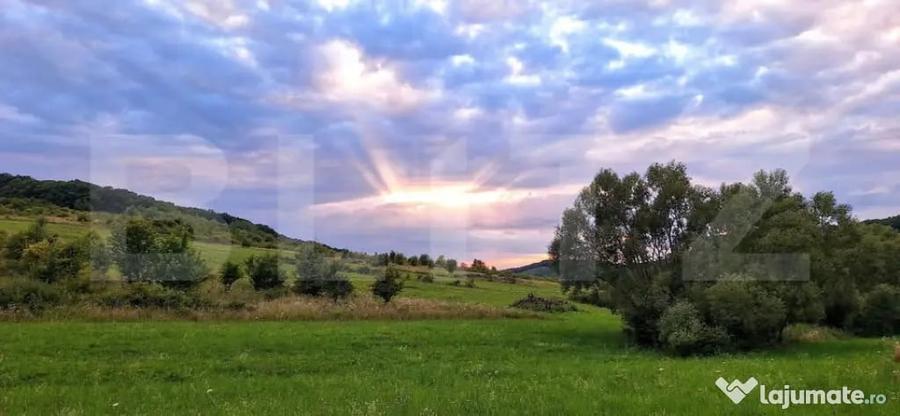 Teren intravilan de vanzare in Bozeni 1.500 m2 | Idea - 4
