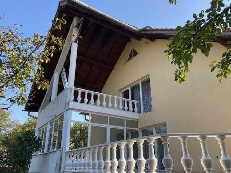 Casă cu 4 camere în Sânpetru