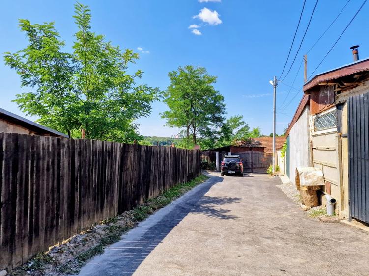Teren Construcții intravilan de 460 mp, în Brănești