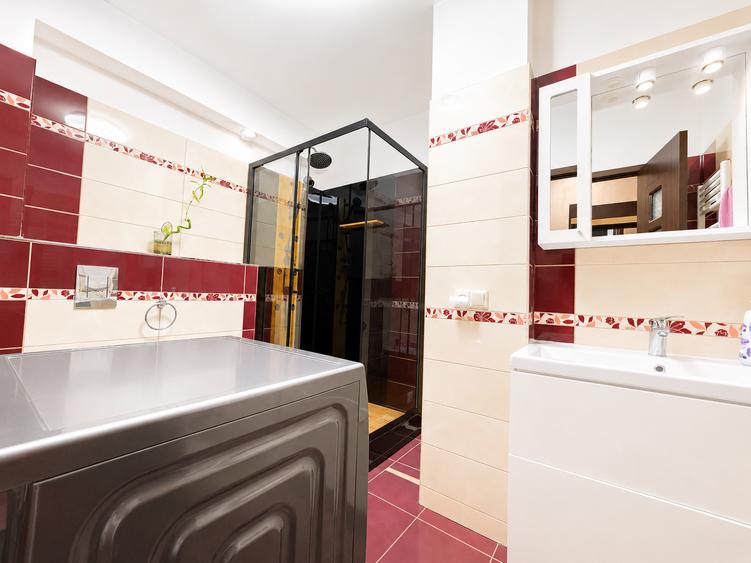 Apartament cu 2 camere decomandat în Siderurgiștilor