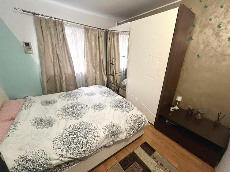 Apartament cu 2 camere semidecomandat, mobilat în Alexandru cel Bun