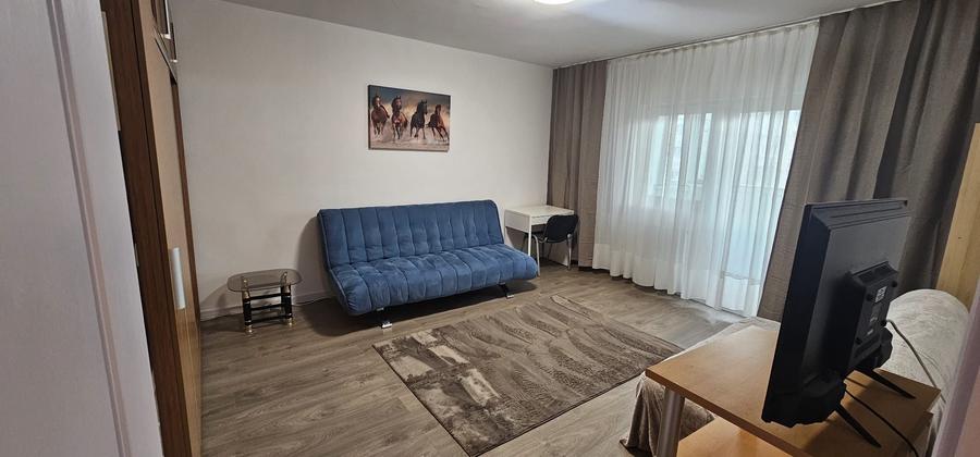 Garsonieră decomandată în Vitan