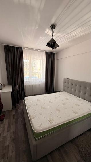 Apartament cu 2 camere semidecomandat în Titan