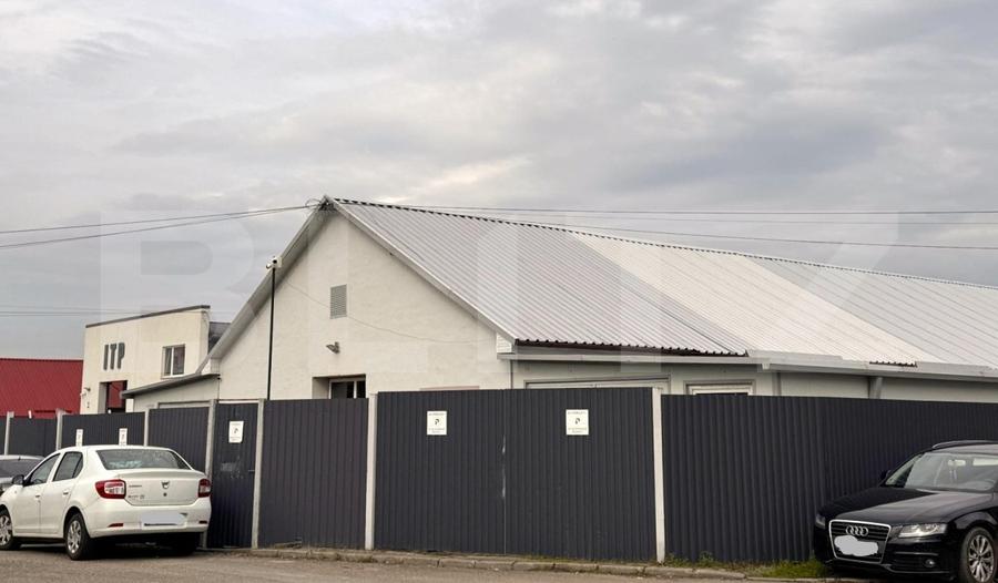 Spațiu industrial, de 656 mp, în Sud