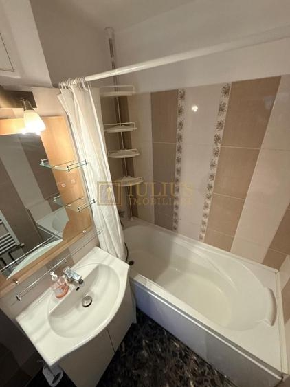 Apartament cu 2 camere decomandat, mobilat în Soarelui