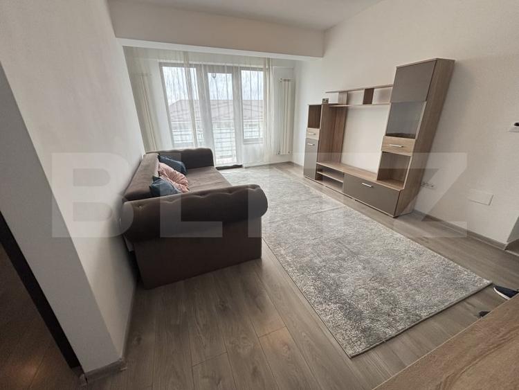 Apartament cu 3 camere decomandat, mobilat în Valea Lupului