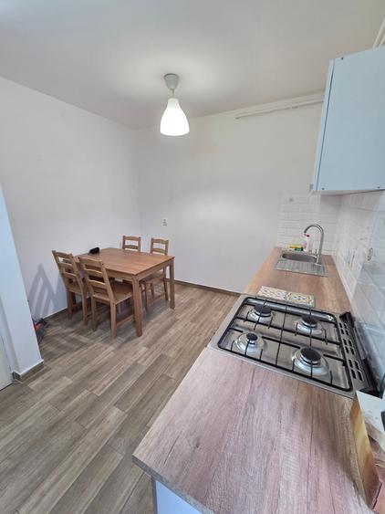 Apartament cu 2 camere decomandat în Drumul Taberei