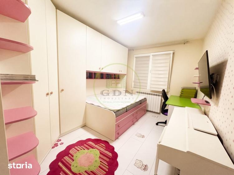 Apartament cu 4 camere semidecomandat în Crângași