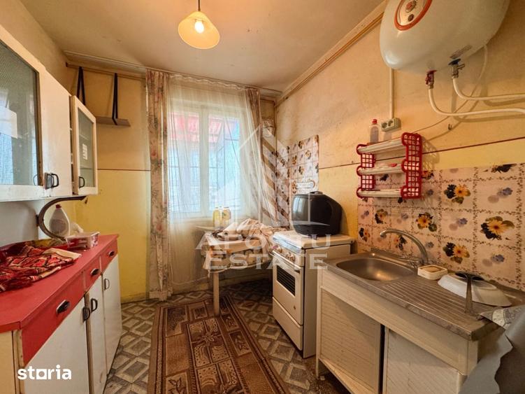 Apartament cu 2 camere semidecomandat în Central